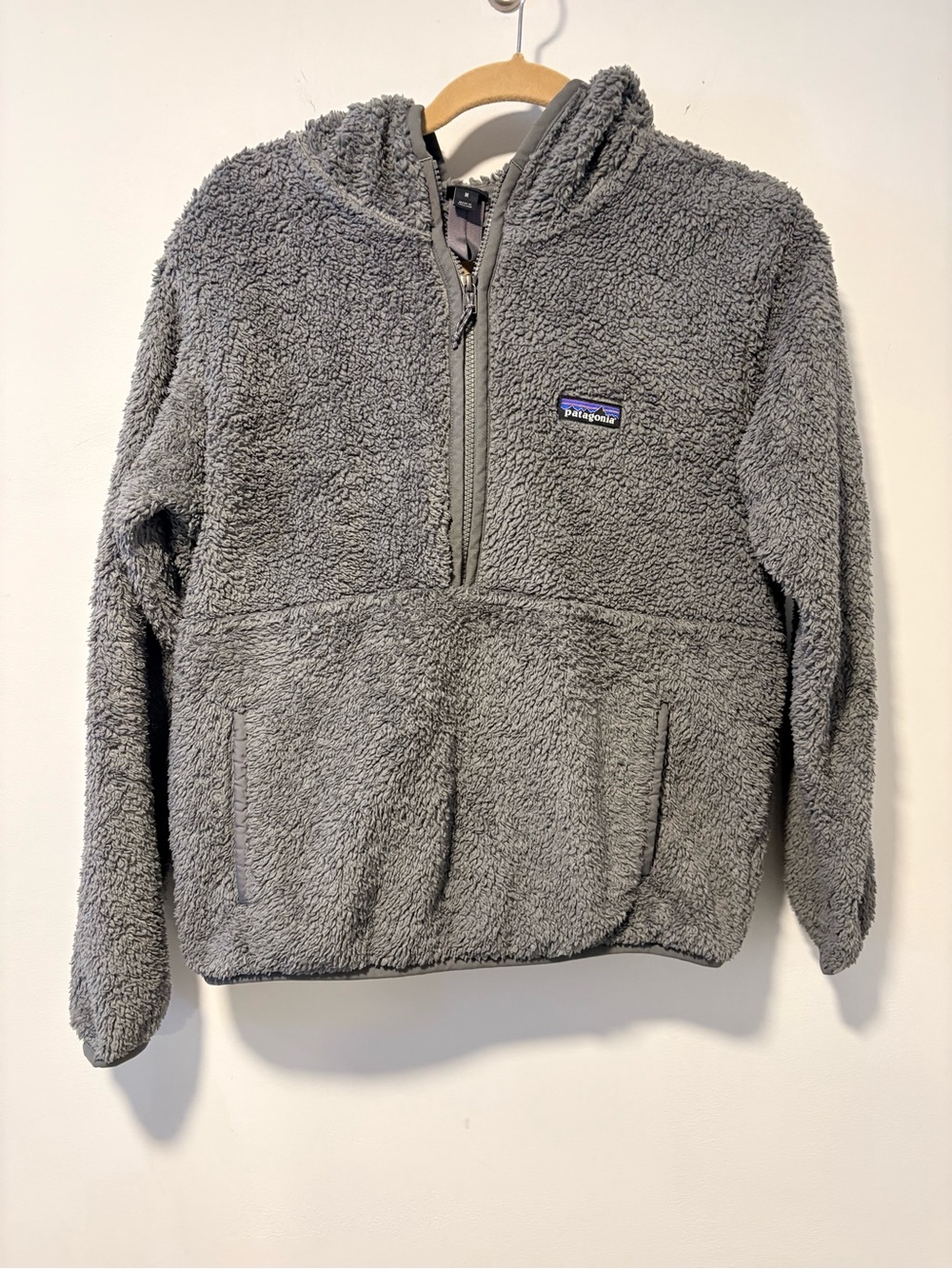 Patagonia Women's Los Gatos Hooded Pullover Gray Fleece Jacket Sweatshirt Medium